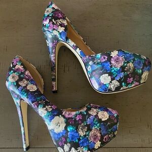 JustFab Floral Platform Pumps 11